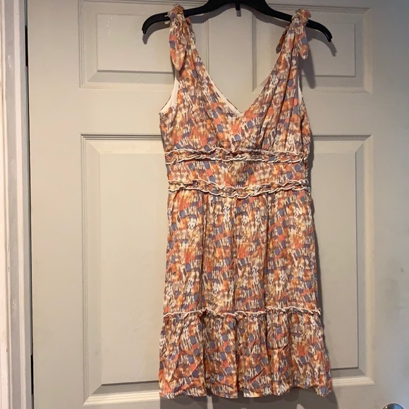 Gypsies & Moondust Dresses & Skirts - NWT Pastel V-Neck Tiered Mini Dress 🍀